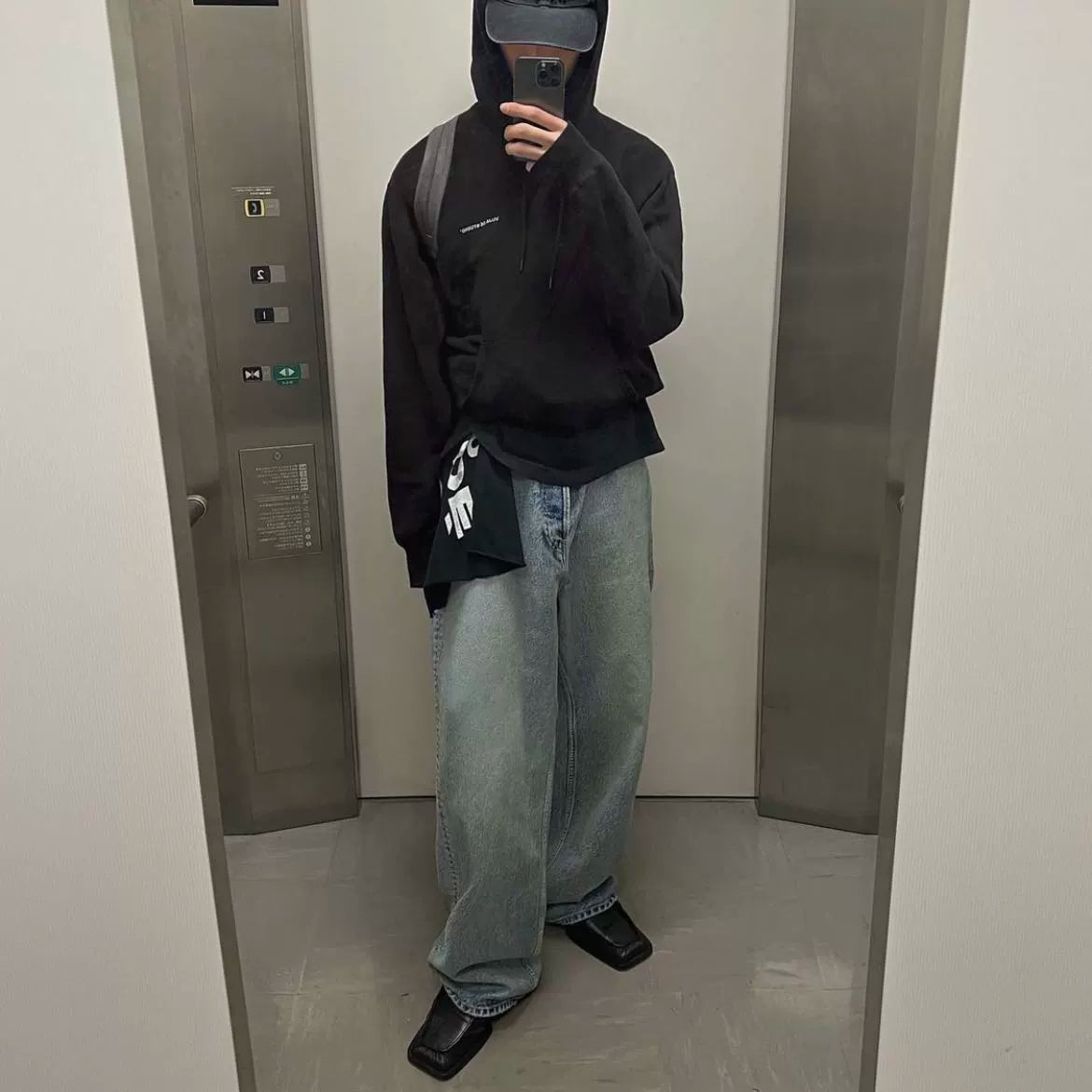 Balenciaga Baggy jeans