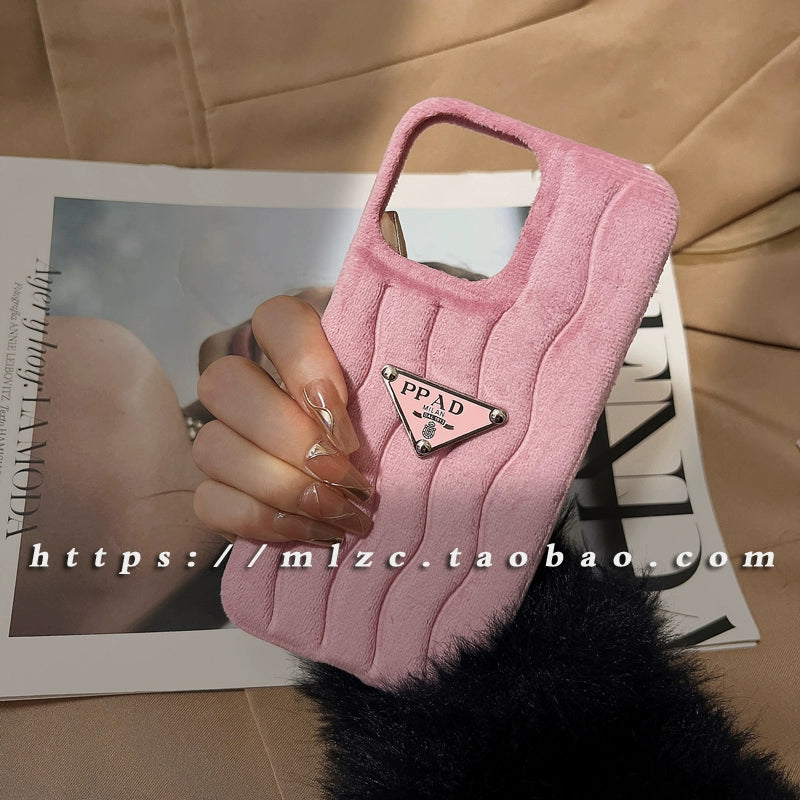 Autumn and winter luxury velvet lettering for apple 14/13promax phone case iPhone15 premium sense 12pro anti-drop soft shell 11 flannel cover 15promax tide girl