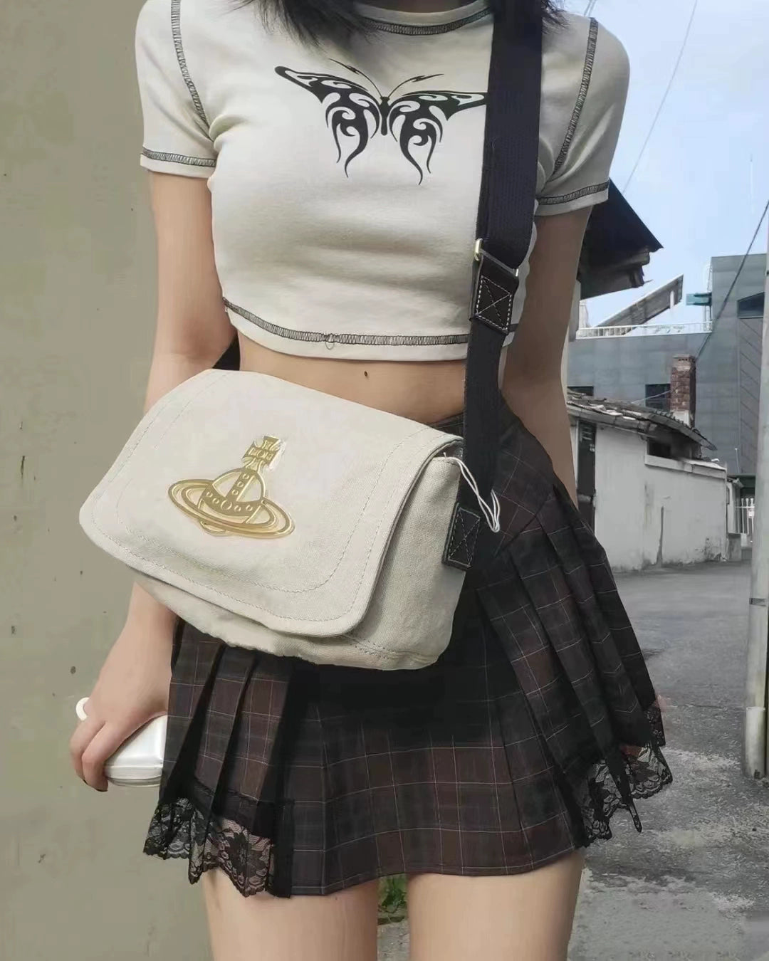 Japan's Western Queen Mother canvas bag retro classic Saturn metal large logo bag men's and women's shoulder bag messenger bag