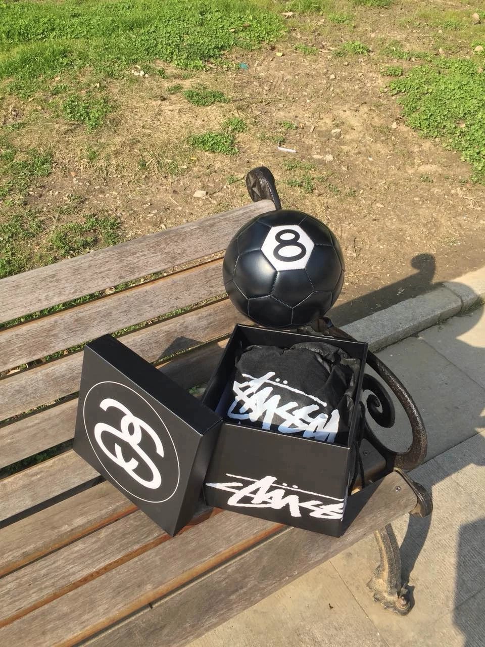 Stussy 8 ball Football